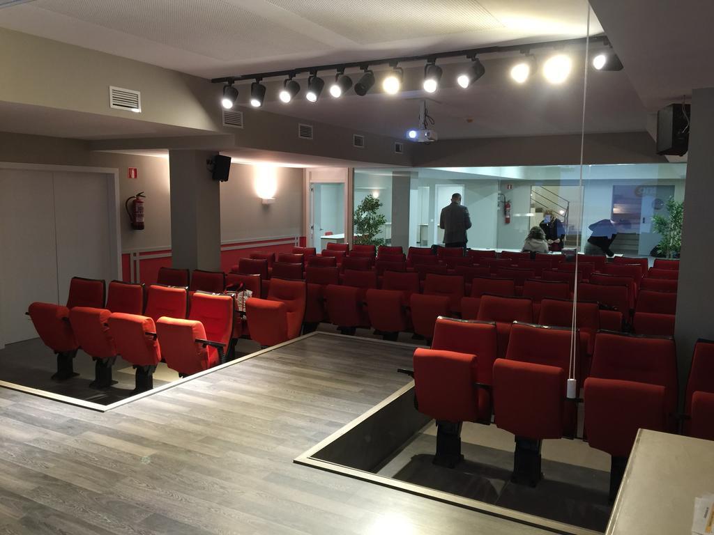 Hotel Bestprice Diagonal Barcelona Ngoại thất bức ảnh
