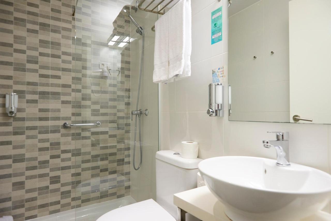 Hotel Bestprice Diagonal Barcelona Ngoại thất bức ảnh