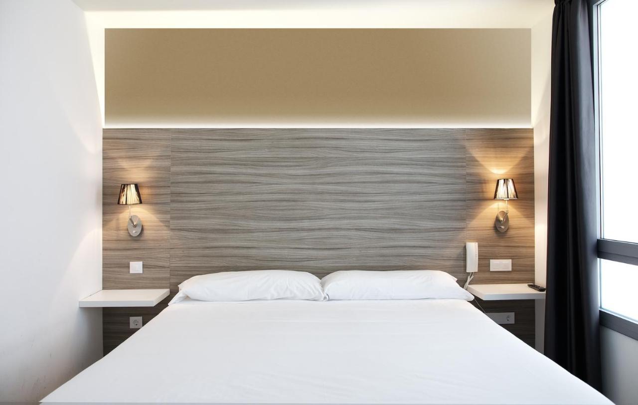 Hotel Bestprice Diagonal Barcelona Ngoại thất bức ảnh