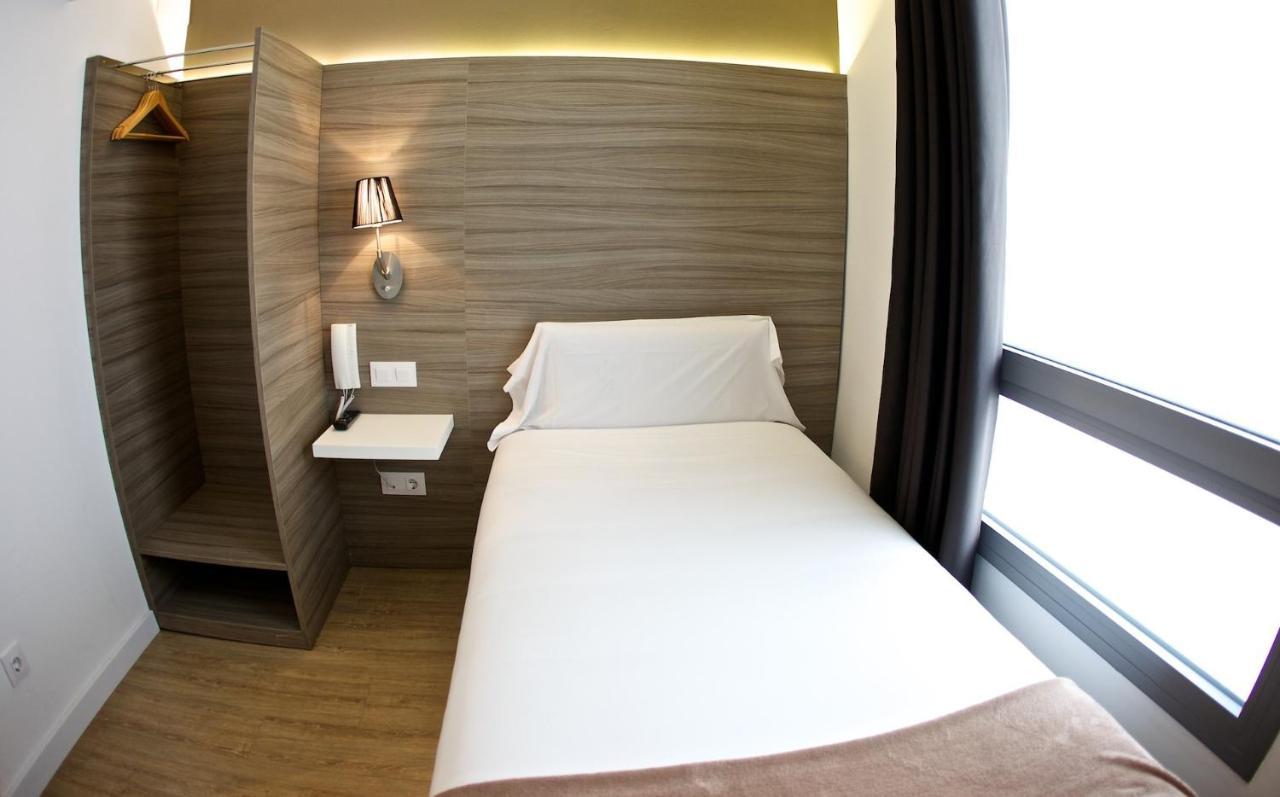 Hotel Bestprice Diagonal Barcelona Ngoại thất bức ảnh